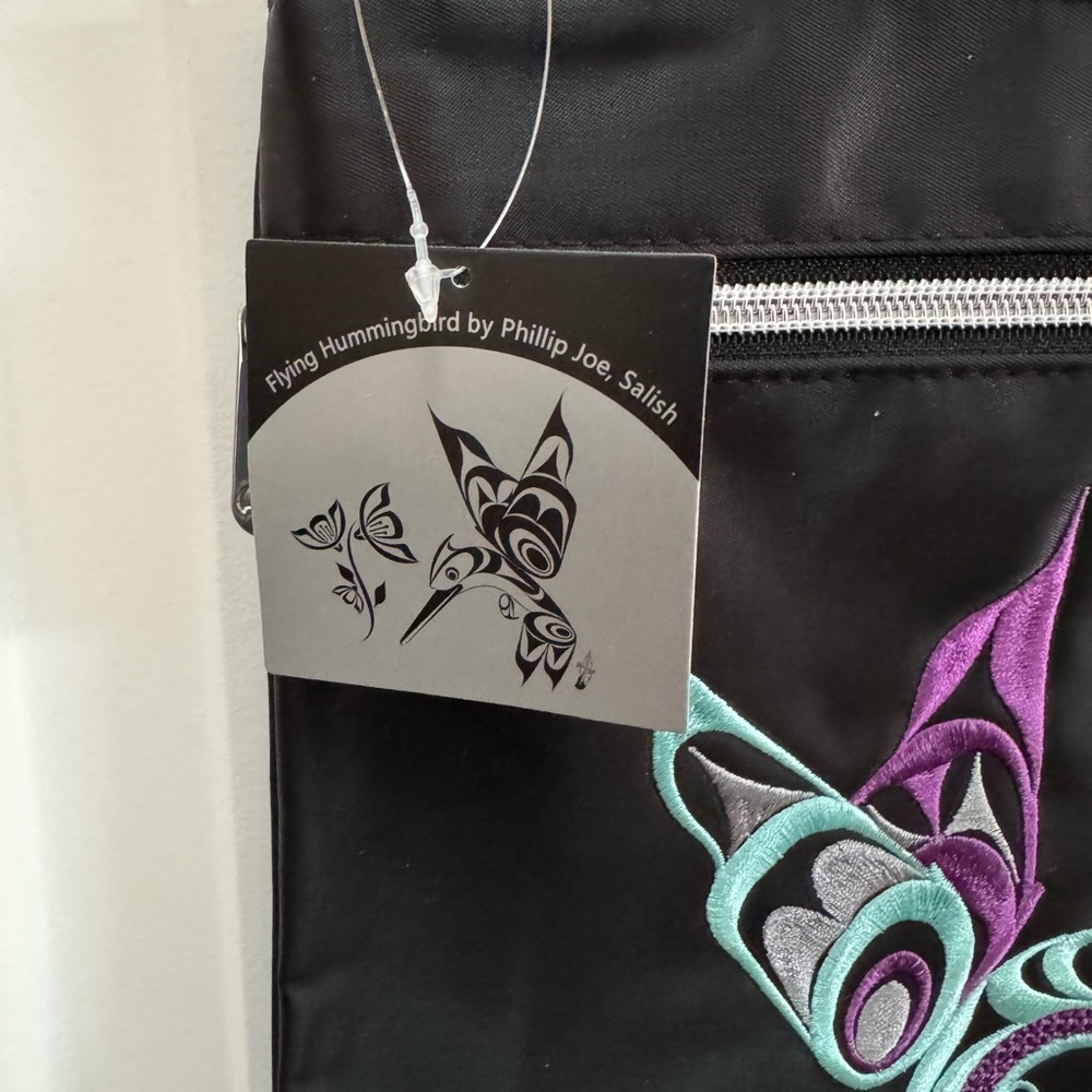 Flying Hummingbird Indigenous Design Black Embroidered Crossbody Bag - NWT - Picture 3 of 6
